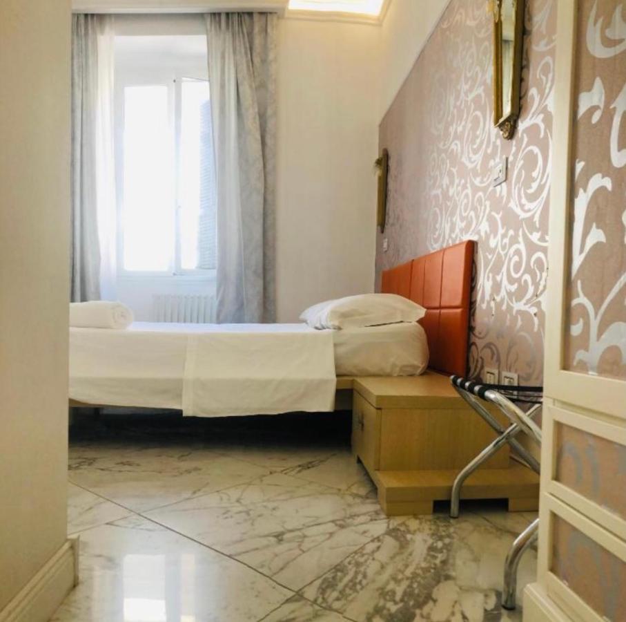 Parisa Suite Rome Luaran gambar