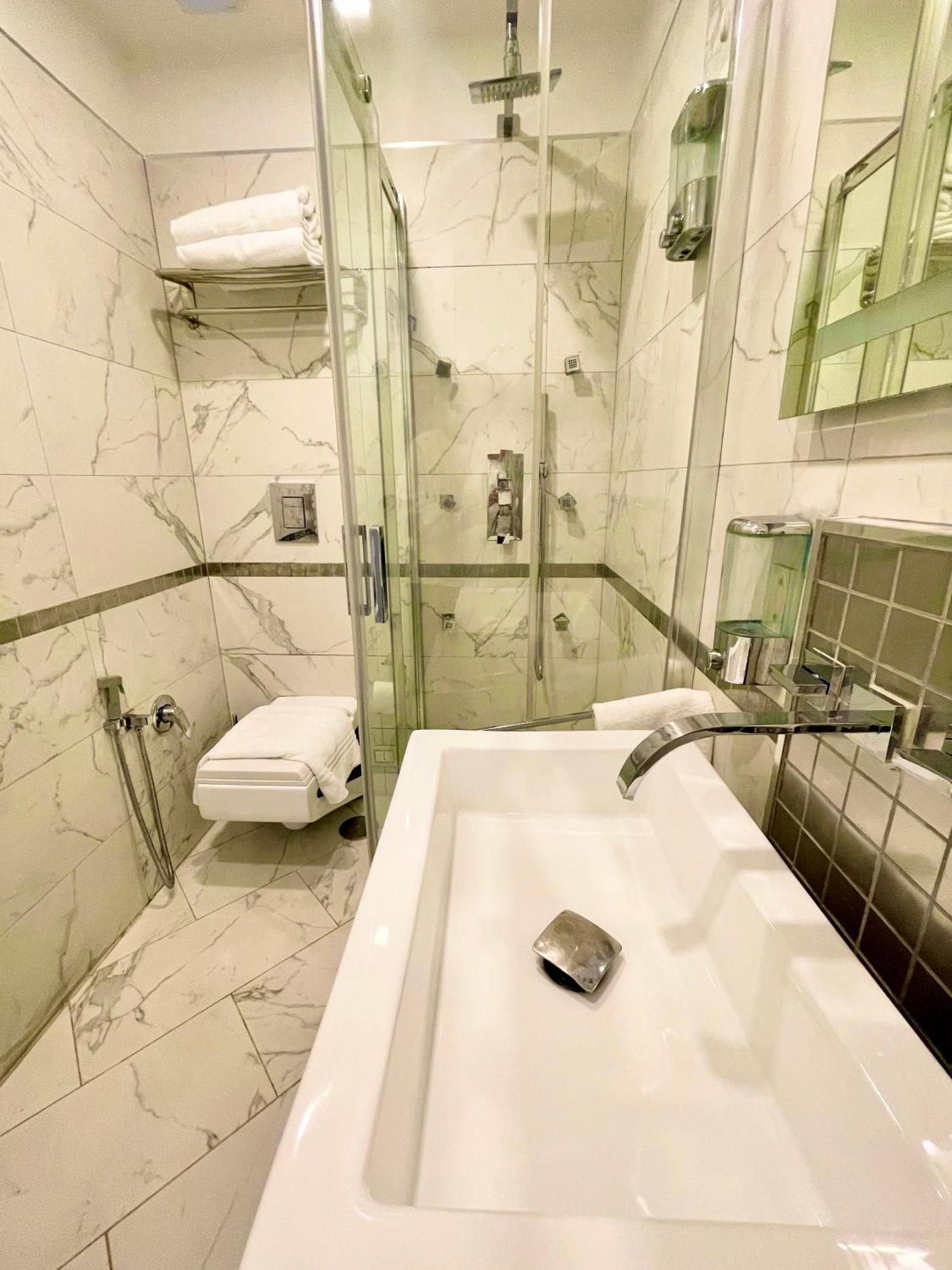 Parisa Suite Rome Luaran gambar